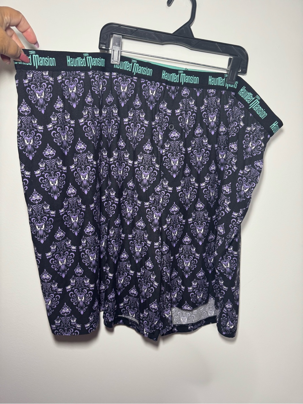 NWT Haunted Mansion Wallpaper Purple Damask Print Lounge Shorts Size XXXL